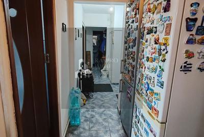 Apartament cu 4 camere semidecomandat în Apărătorii Patriei - 1