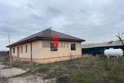 Casă cu Canalizare în Copăceni - 4