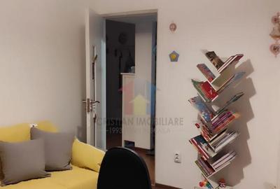 Apartament cu 3 camere decomandat în Școlilor - 8