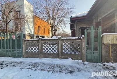 Casă cu 3 camere cu Teren 500 Mp în Rahova