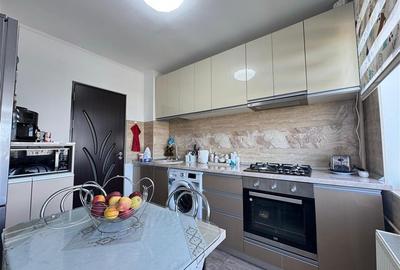 Apartament cu 3 camere decomandat în Brâncoveanu - 10