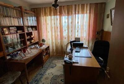 Apartament de vanzare cu 4 camere in zona Mircea cel Batran - 92mp - 3