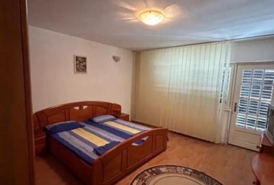 Casă cu 7 camere cu Teren 518 Mp în Mamaia
