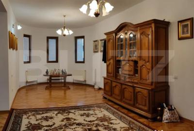 Casă cu 6 camere cu Teren 1178 Mp în Cetate - 15