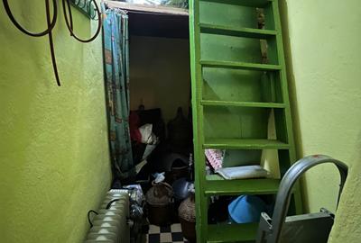 Casă cu 2 camere cu Canalizare în Central - 9