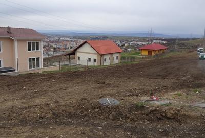 Teren Construcții intravilan de 1400 mp, în Vulcan - 1