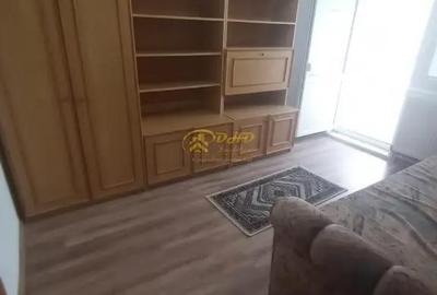 Apartament cu 4 camere decomandat în Păcurari - 14