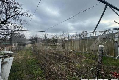 Casă cu 3 camere cu Teren 2870 Mp în Siret - 4