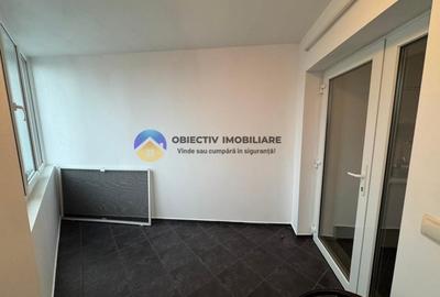 Apartament 3 camere de vanzare – Zona 1 Mai - 8