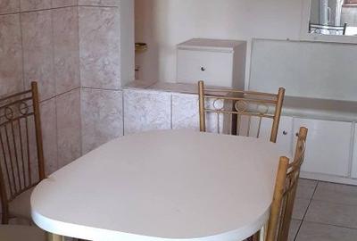 Apartament cu 2 camere semidecomandat în Careiului