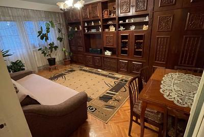 Apartament cu 3 camere decomandat în Turnișor - 5