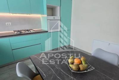 Casă cu 4 camere cu Teren 340 Mp în Dumbrăvița