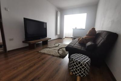 Apartament cu 2 camere decomandat, mobilat în Iris