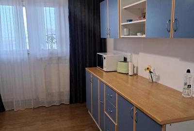 Apartament cu 2 camere semidecomandat în Frații Golești - 4
