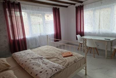 Casă cu 4 camere cu Teren 600 Mp în Central - 8