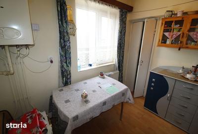 Apartament cu 3 camere în Central - 6