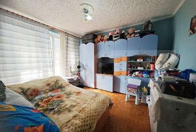 Apartament de vanzare, 2 camere, zona Rogerius, Str. Aluminei - 6