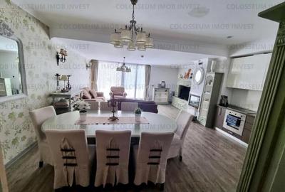 Apartament cu 4 camere decomandat în Central - 3