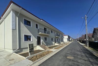 Apartament cu 3 camere semidecomandat în Lunca Cetățuii - 1