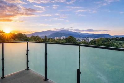 Apartament cu 2 camere decomandat, mobilat în Tractorul - 1