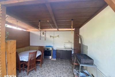 Casă cu 4 camere cu Teren 200 Mp în Central - 5