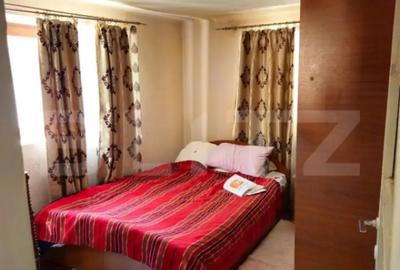 Casă cu 4 camere cu Teren 980 Mp în Brănești - 1