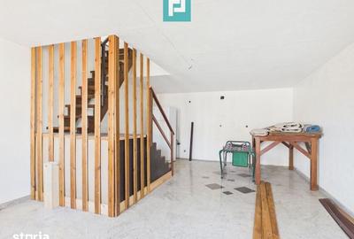 Casă cu 8 camere cu Teren 22919 Mp în Constantin Daicoviciu - 1