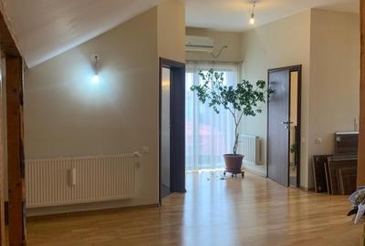 Casă cu 6 camere cu Canalizare în Voluntari - 20