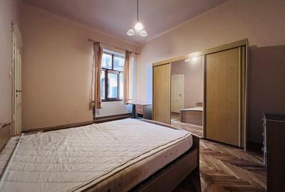 Apartament cu 2 camere, decomandat, 80mp, etaj 1- Complex Studentesc - 3