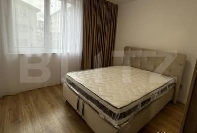 Apartament cu 3 camere semidecomandat, mobilat în Florești - 6