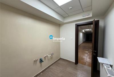 De inchiriat - Spatiu comercial / Birouri/Cabinet medical /Stomatologic - 8