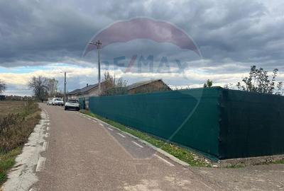 Teren Construcții intravilan de 2727 mp, în Cârligele - 4