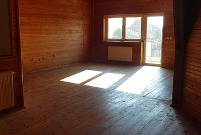 Vila duplex Jolie Ville - str Alexandru cel Bun / COMISION 0 - 26