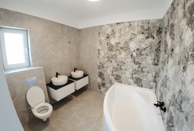 Casă cu 5 camere cu Canalizare în Fundeni - 1