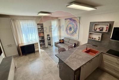 Apartament cochet de inchiriat zona Centrul Vechi - 1