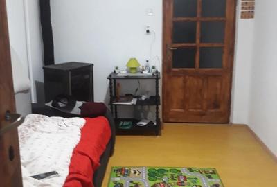 Garsonieră decomandată în Exterior Vest - 4