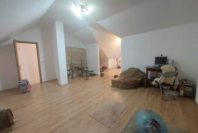 Vila Individuală P+1+M , Strada Cireșului, Fundeni - 33