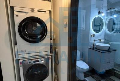 Apartament cu 2 camere decomandat în Rovine - 2