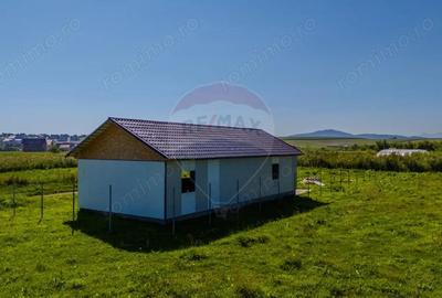 Teren de 700 mp, în Bod