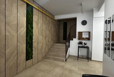 Apartament cu 3 camere semidecomandat, mobilat în Alfa - 11