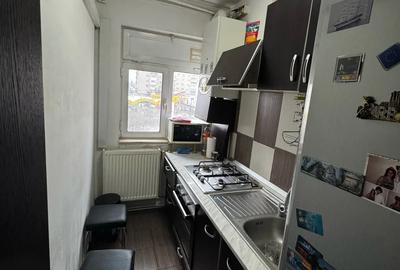 Vand apartament 2 camere - 1