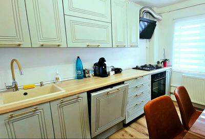 Proprietar, vand apartament, 3 dormitoare,1living,2 bai, Centrul nou, mall Afi, - 12