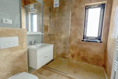 Duplex cu 3 camere cu Canalizare în Cristian - 5
