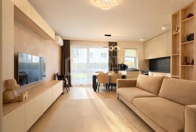 Apartament cu 2 camere decomandat, mobilat în Central