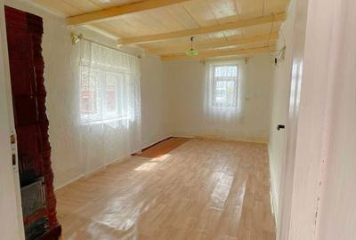 Casă cu 4 camere în Central - 3