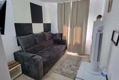 Vand garsoniera confort 3 in micro 14 etaj 3din 4 de 13 metri patrati