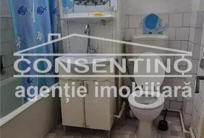 Se vinde apartament cu 2 camere confort1 , liber , cart . Micro XIV - 4