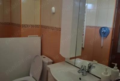 Casă cu 6 camere cu Teren 365 Mp în Tineretului - 20