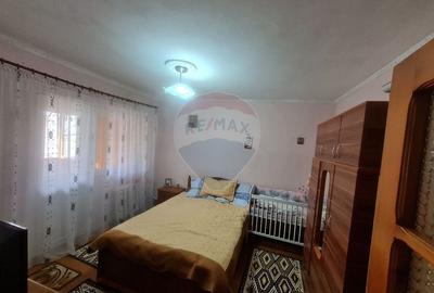 Apartament cu 2 camere decomandat în Est - 8