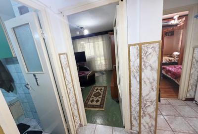 Apartament cu 3 camere decomandat în Baraolt
